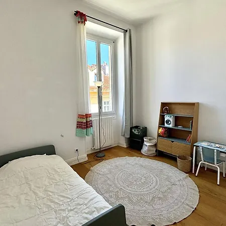 Renove Au Centre D'ajaccio, 3 Chambres, Clim, Proche Plage Et Commerces - Fr-1-61-637